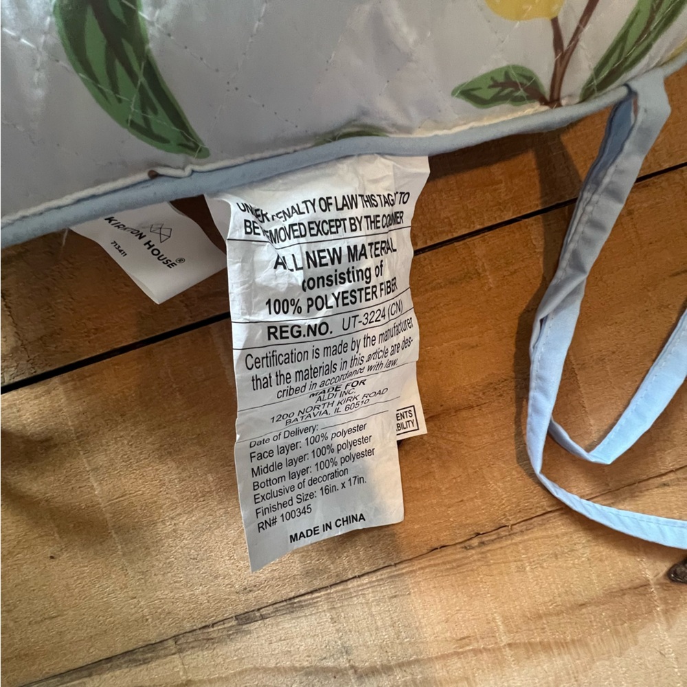 Lemon / Blue Gingham Reversible Seat Cushion set of 4 NWT - Picture 5 of 11